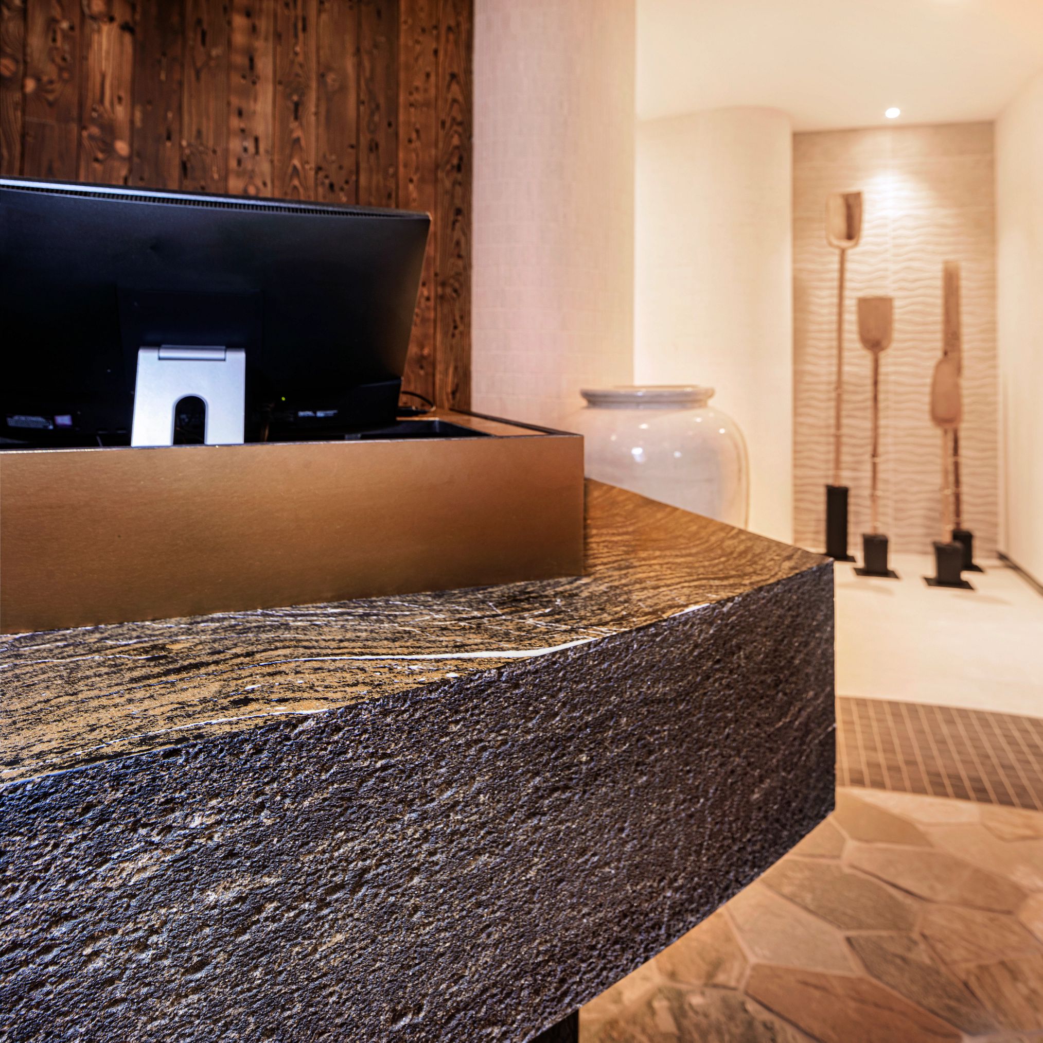 A picture containing wall, indoor, wood
Description automatically generated