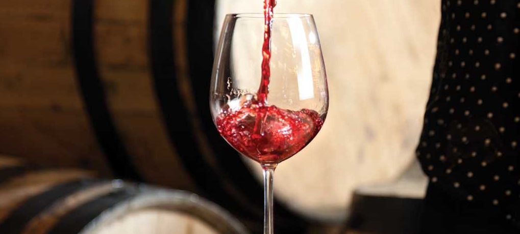 1040x643-solo-wineglass-header.jpg