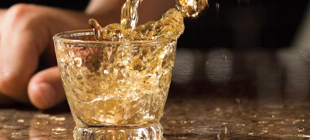 al_cs17_tequillapour3_rosslyn-1_1050x700.jpg