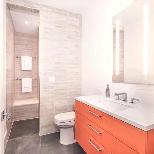 bathroom
Description automatically generated