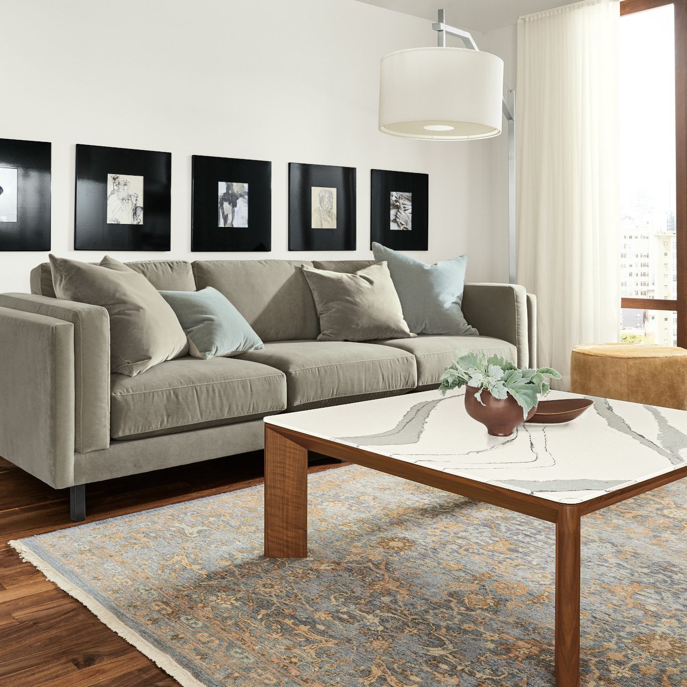 A picture containing indoor, wall, floor, room
Description automatically generated