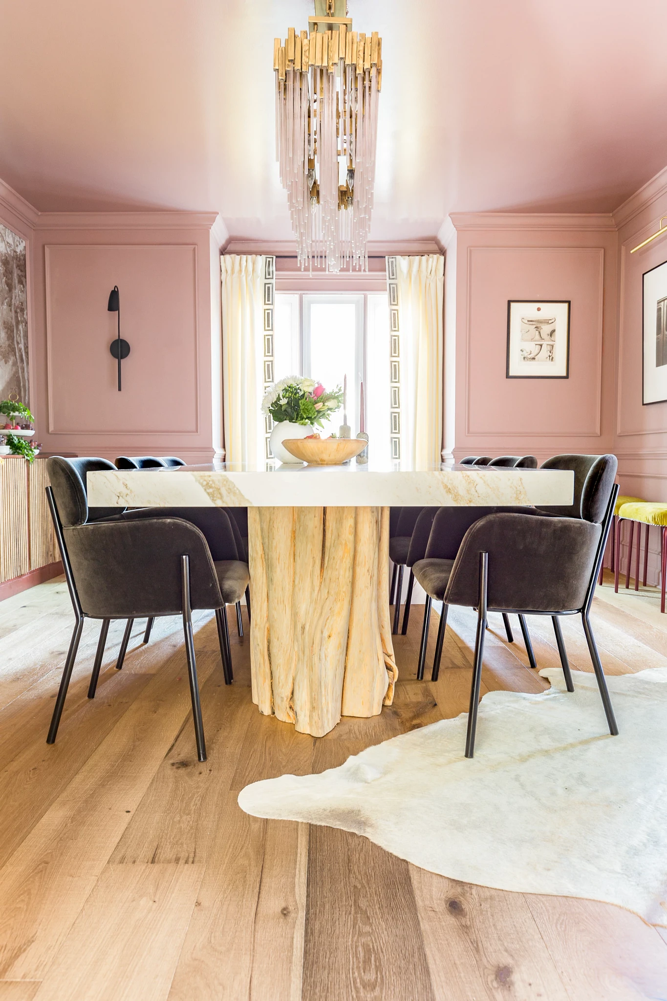 A Custom Quartz Dining Room Table Comes to Life Cambria® Quartz Surfaces