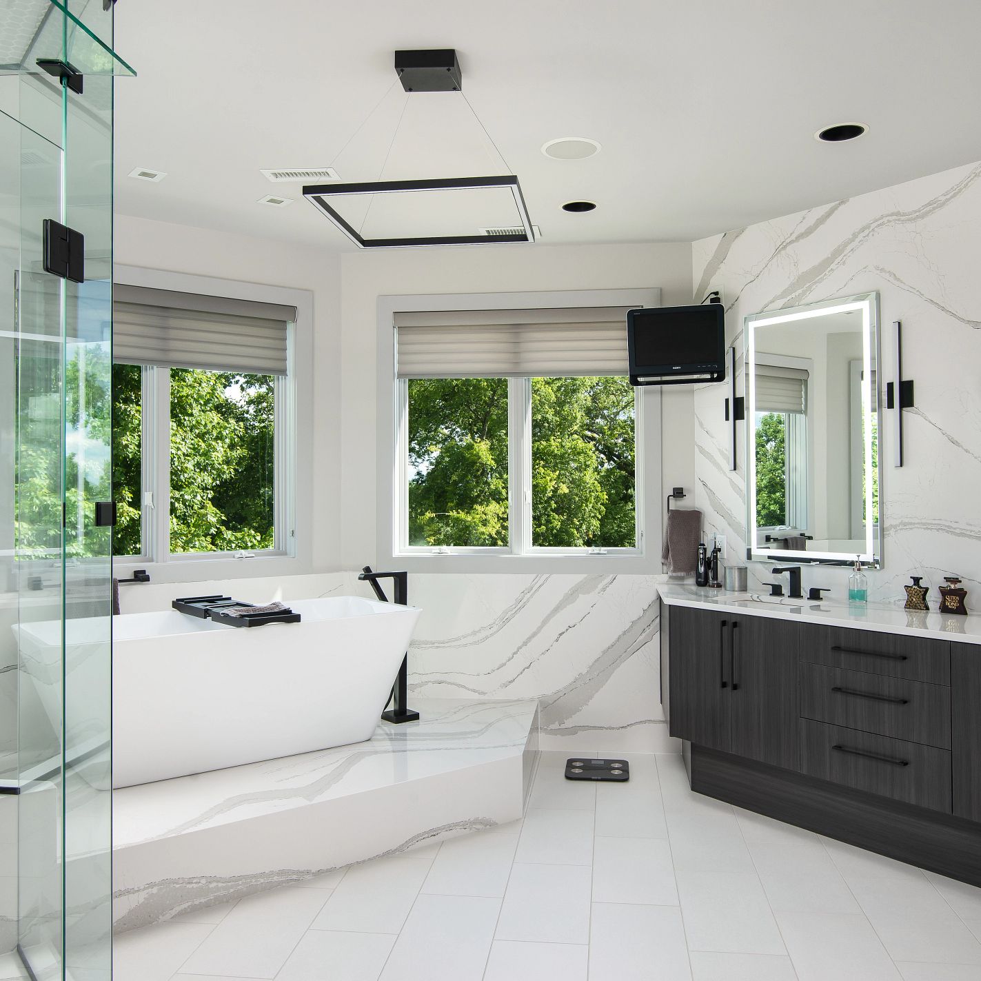 A picture containing indoor, floor, window, ceiling
Description automatically generated