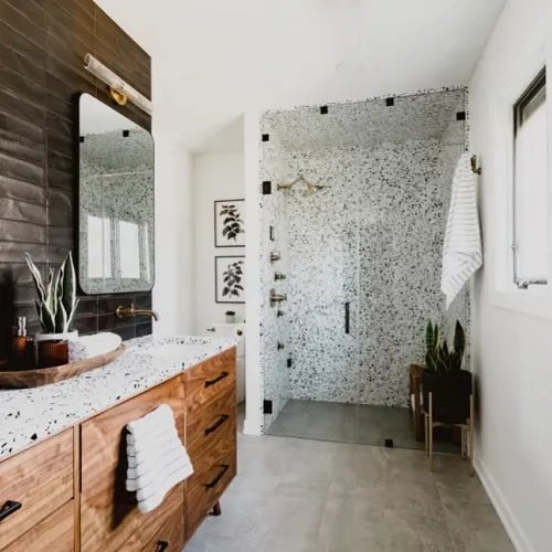 ShowerWall